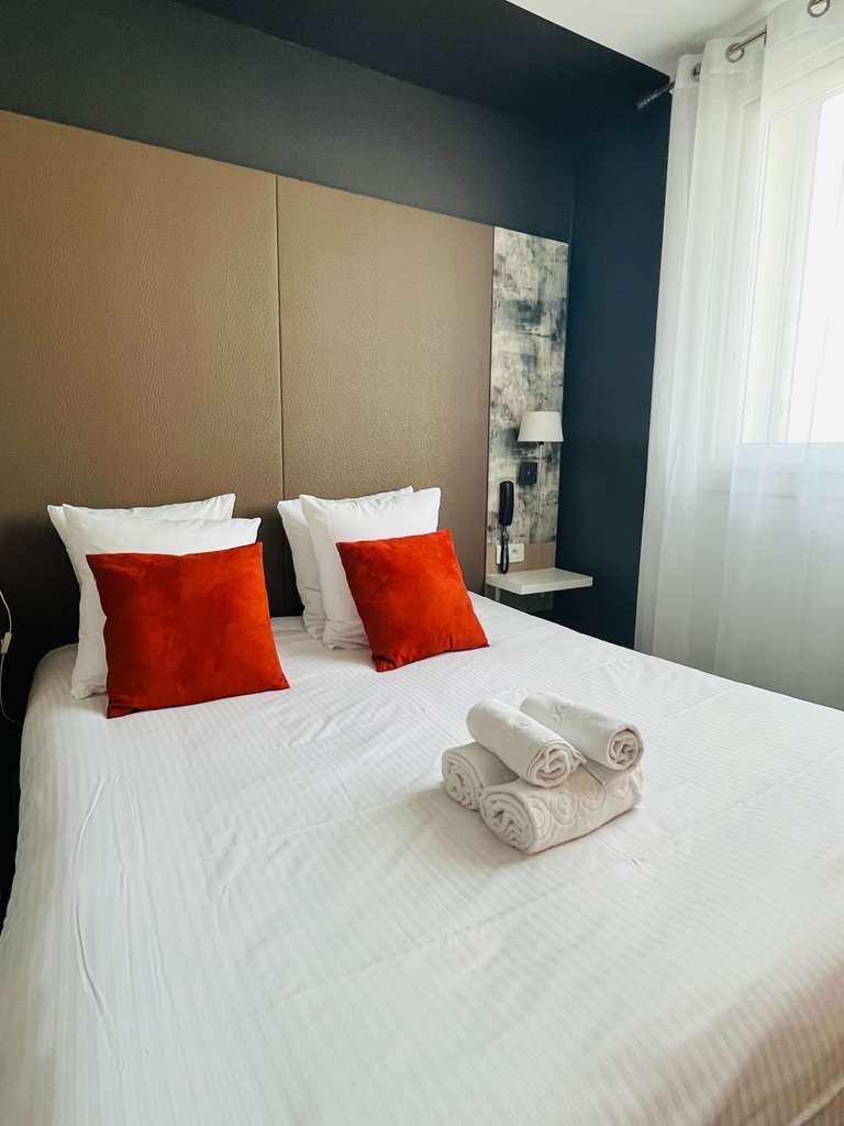 L'Hotel Bristol Caen Kamer foto
